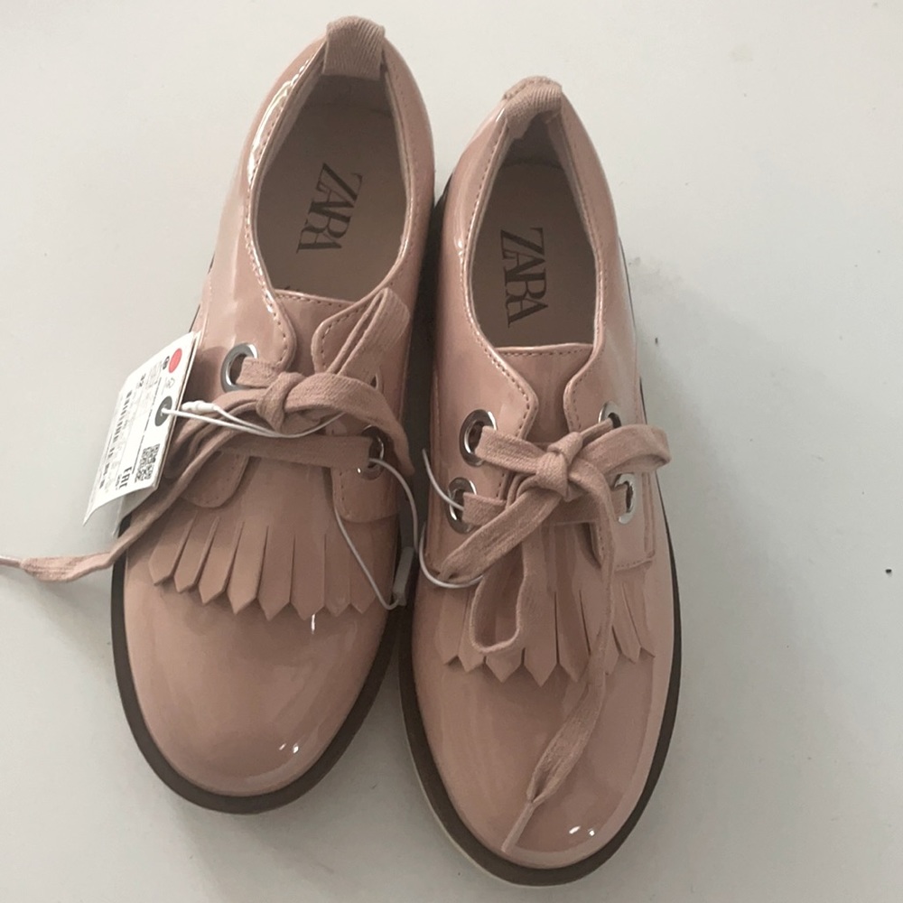 Pink patent leather shoes Size 1 Zara NWT